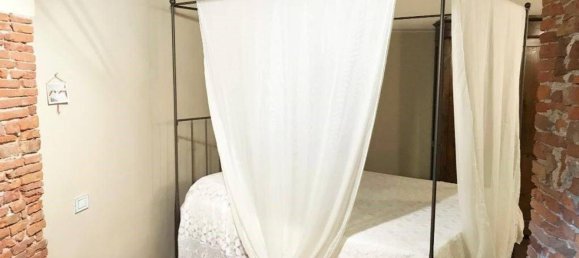 3 rooms Apartment in Lucca, Italy No. 298974 10