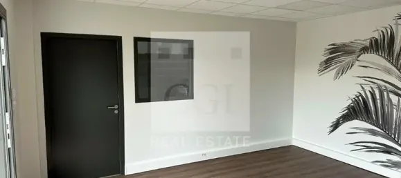 Propiedad comercial en Bourgoin-Jallieu, France 234 m² No. 290139 10