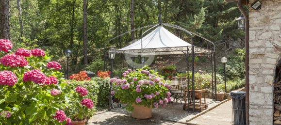 5 bedrooms Villa in Campello sul Clitunno, Italy No. 179438 7