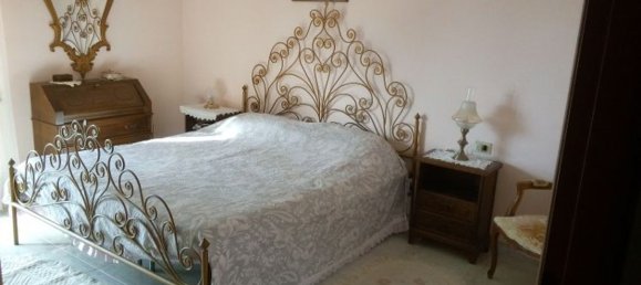 Квартира с 3 спальнями в Генуя, Италия № 327475 16