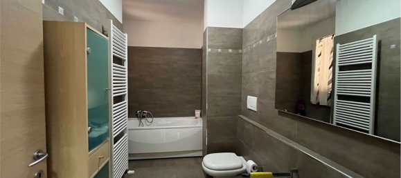 5 bedrooms Apartment in Coriano, Italy No. 322836 8