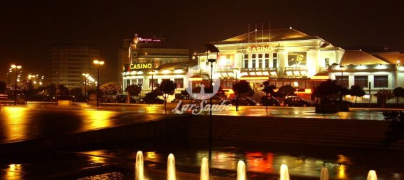 165m² Commercial property in Povoa de Varzim, Portugal No. 60076 12