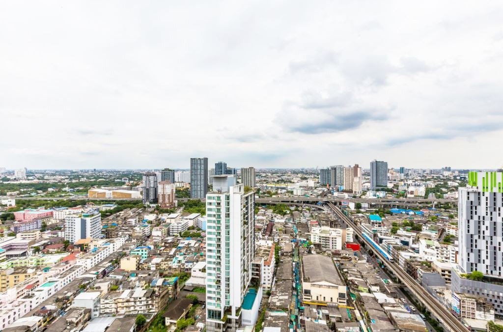 2 bedrooms Condo in Bangkok, Thailand No. 7484