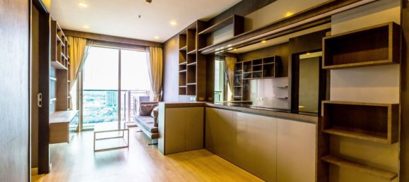 2 bedrooms Condo in Bangkok, Thailand No. 7484 3