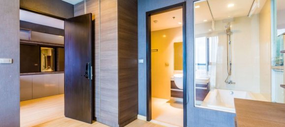 2 bedrooms Condo in Bangkok, Thailand No. 7484 12