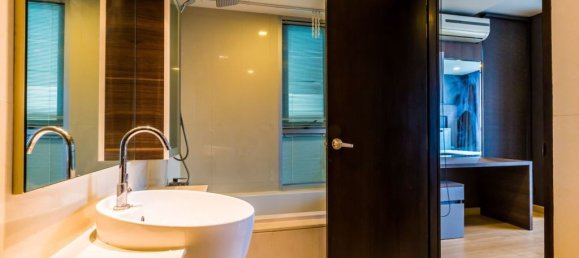 2 bedrooms Condo in Bangkok, Thailand No. 7484 13