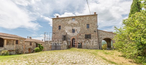 19 rooms House in Fabro, Italy No. 291784 3