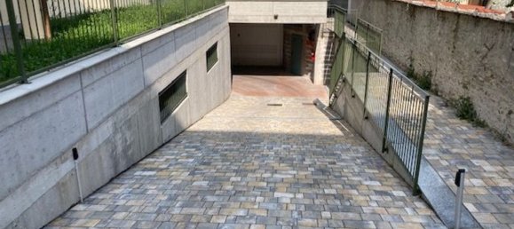 33m² Garage in Cavour, Italy No. 90599 3