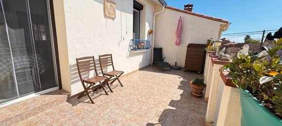 Adosado de 2 dormitorios en Pyrenees-Orientales, France No. 341724 11