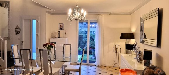 3 bedrooms Villa in La Chapelle-Saint-Luc, France No. 242559 4