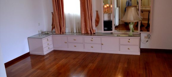 5 Schlafzimmer Büro in Voula, Greece, Nr. 5716 9