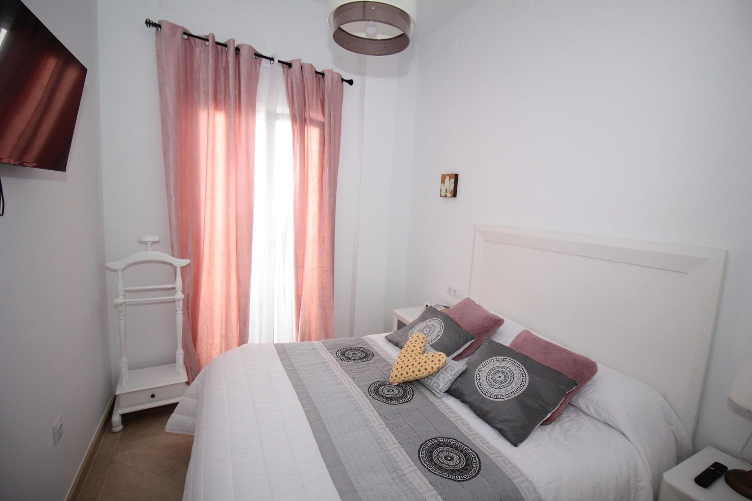 Apartamento de 3 dormitorios en Cádiz, Spain No. 148584