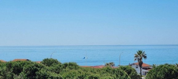 Пентхаус с 2 спальнями в Масса, Италия № 302710 14