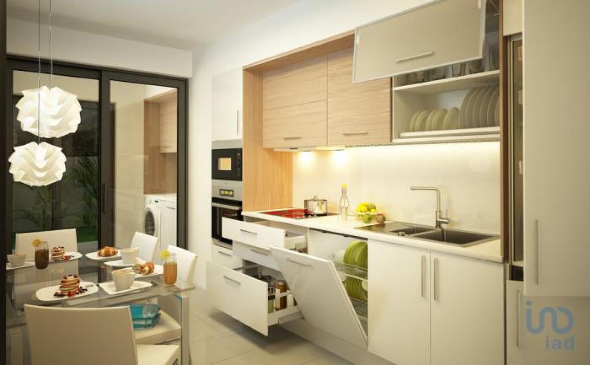 Квартира с 3 спальнями в Фуншал, Португалия № 1332