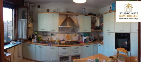 2 bedrooms Apartment in Biandronno, Italy No. 186493 8