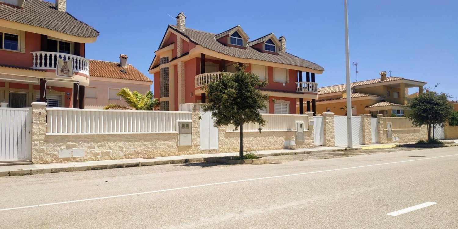 3 bedrooms Townhouse in Xeraco, Spain No. 4330