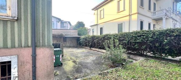 5 bedrooms Villa in Legnago, Italy No. 162651 8