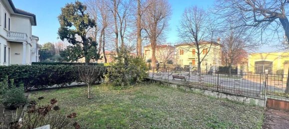 5 bedrooms Villa in Legnago, Italy No. 162651 10