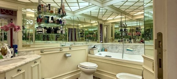 2 bedrooms Apartment in Rome, Italy No. 320750 23