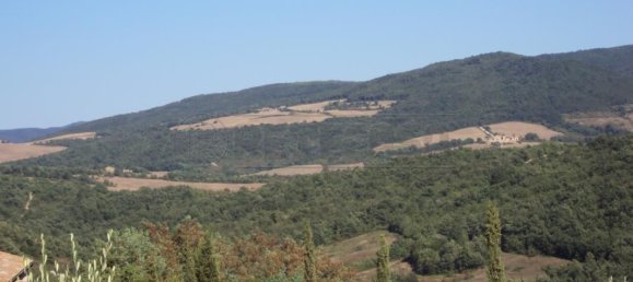 3 bedrooms House in Castelnuovo di Val di Cecina, Italy No. 327040 5