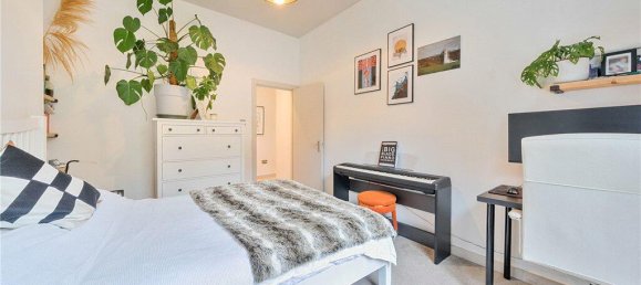 2 bedrooms Apartment in London, United Kingdom No. 7717 3