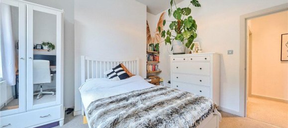 2 bedrooms Apartment in London, United Kingdom No. 7717 18