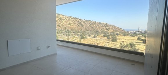 2 Schlafzimmer Wohnung in Germasogeia, Zypern, Nr. 26815 3