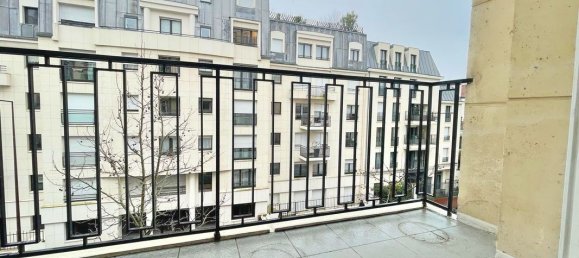 3 bedrooms Apartment in Charenton-le-Pont, France No. 170071 3