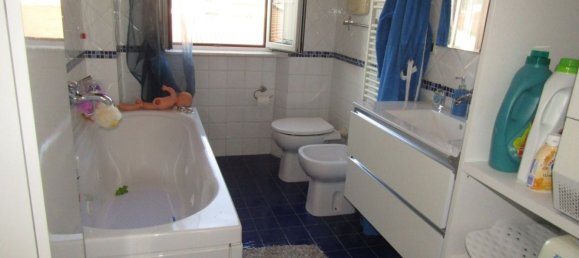 5غرفة منزل في Carrara, Italy رقم 48152 6