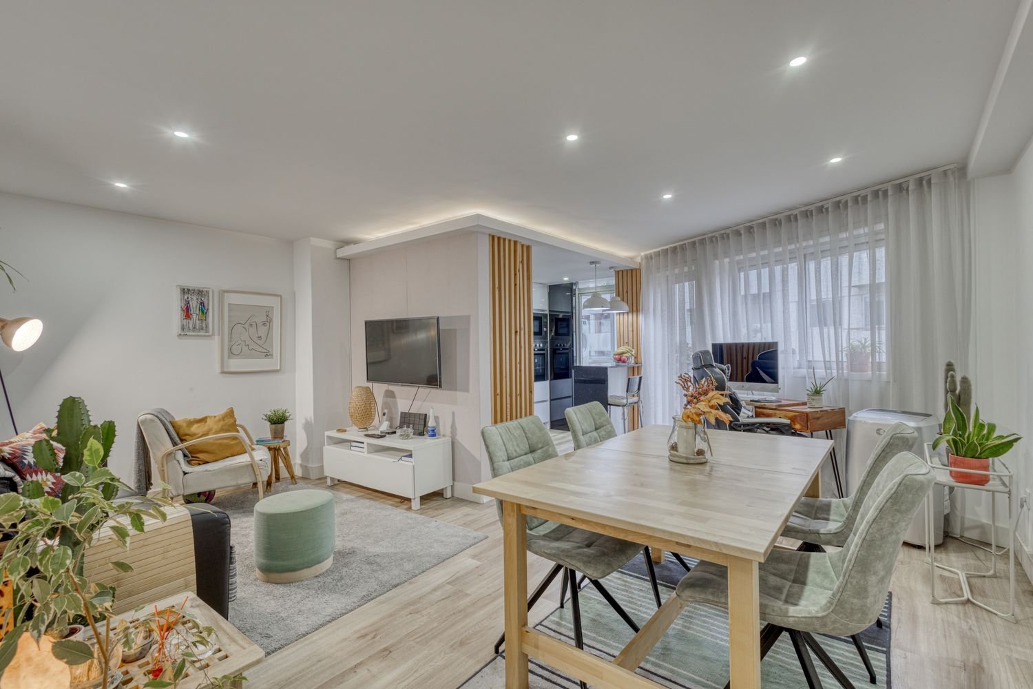 2 chambres Appartement à Porto, Portugal No. 104795