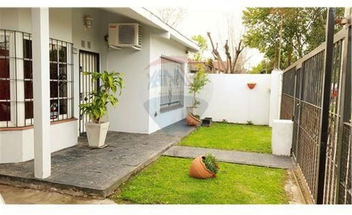 3 Schlafzimmer Haus in Moreno, Argentina, Nr. 19339