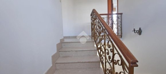 5 bedrooms House in Mathi, Italy No. 339307 34