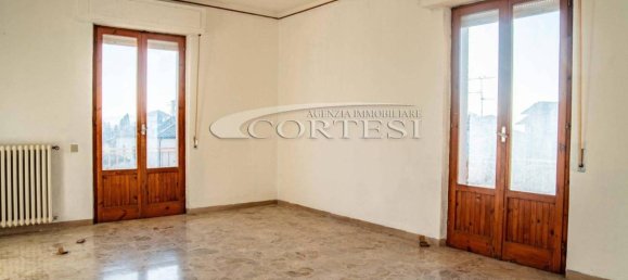 Apartamento de 4 divisões em San Giustino, Italy N.º 169489 16