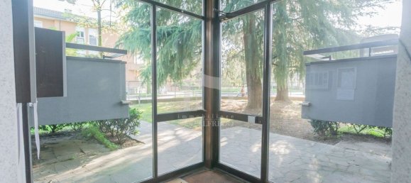 3-salle Appartement à Concorezzo, Italy No. 263424 35