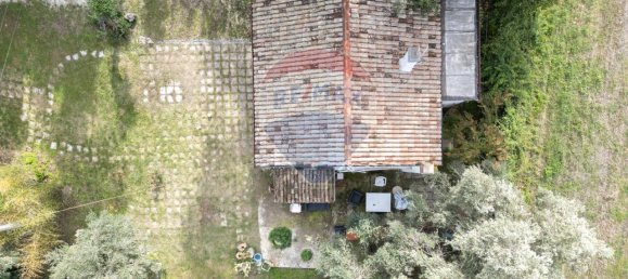 7 rooms House in Monte San Vito, Italy No. 7085 4