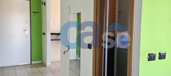 3 bedrooms Apartment in Novate Milanese, Italy No. 373146 2