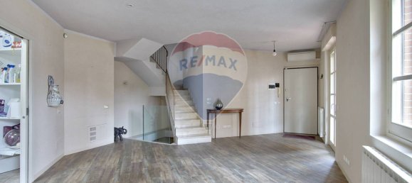 Casa T2 em Terranuova Bracciolini, Italy N.º 148829 4