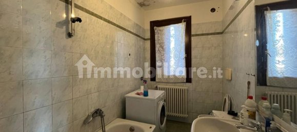 Edifício de 5 divisões em Granze, Italy N.º 63090 21