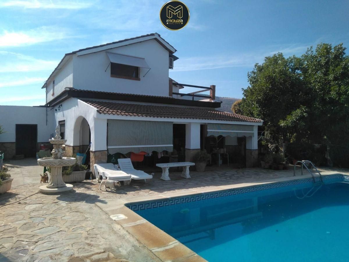 3 bedrooms House in Torredonjimeno, Spain No. 203864