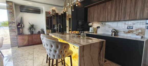 2 bedrooms Penthouse in Gzira, Malta No. 2861 3