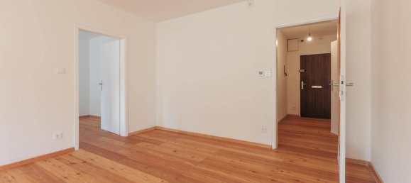 2 rooms Apartment in Vienna, Austria No. 153776 2
