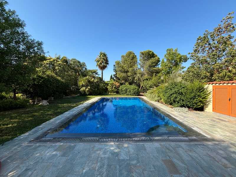 5 Schlafzimmer Haus in Strovolos, Cyprus, Nr. 6344