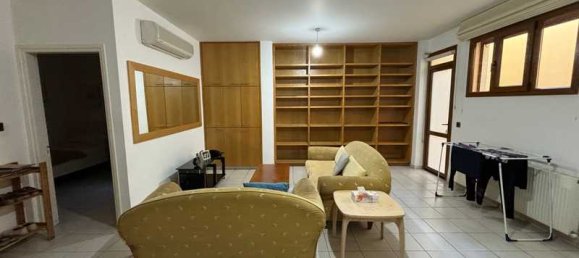 5 Schlafzimmer Haus in Strovolos, Cyprus, Nr. 6344 10