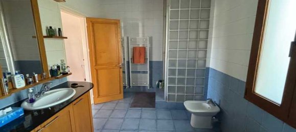 5 Schlafzimmer Haus in Strovolos, Cyprus, Nr. 6344 2