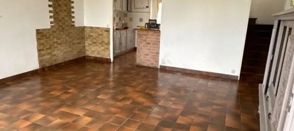 3 Schlafzimmer Haus in Colligis-Crandelain, France, Nr. 101088 8