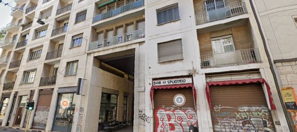 3 bedrooms Apartment in Milan, Italy No. 245943 8