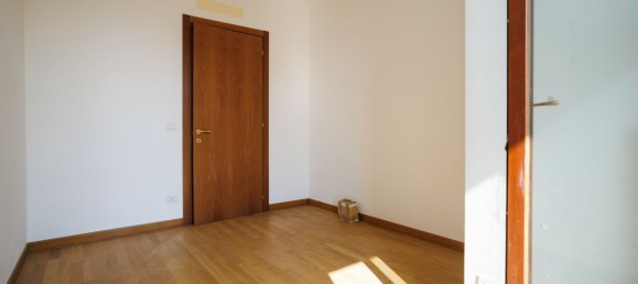 Apartamento de 4 dormitorios en Cesena, Italy No. 347737 26