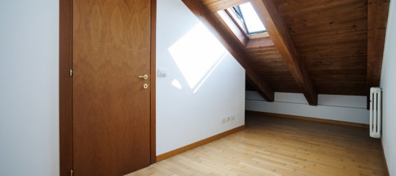 Apartamento de 4 dormitorios en Cesena, Italy No. 347737 20