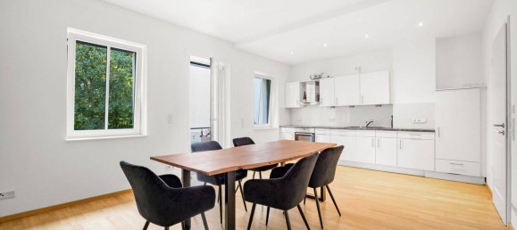 Квартира с 2 спальнями в Вандсбек, Германия № 318592 3