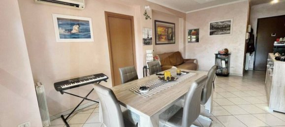 3 rooms Apartment in Rome, Italy No. 28787 7